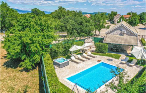 Amazing Home In Glavina Gornja